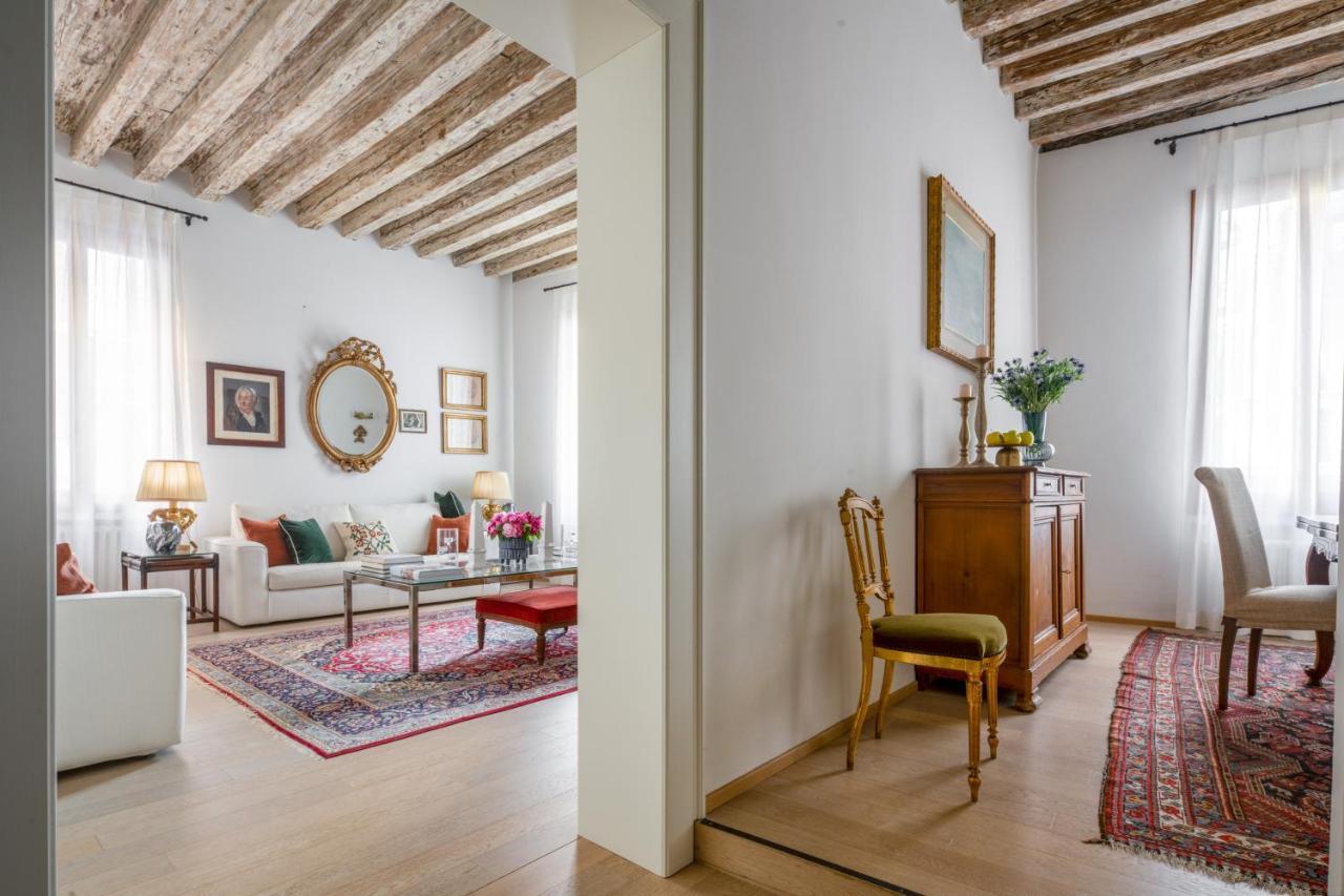Miracoli Apartment With View On The Canal R&R Venedig Exteriör bild