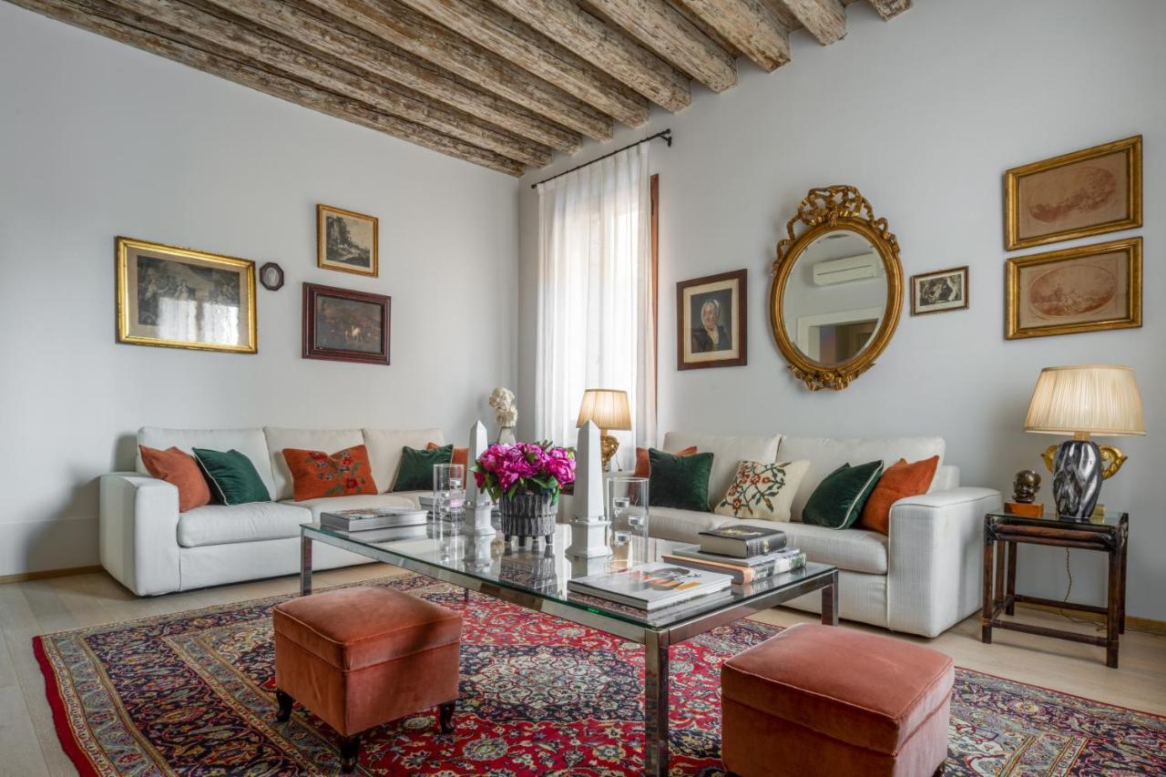 Miracoli Apartment With View On The Canal R&R Venedig Exteriör bild