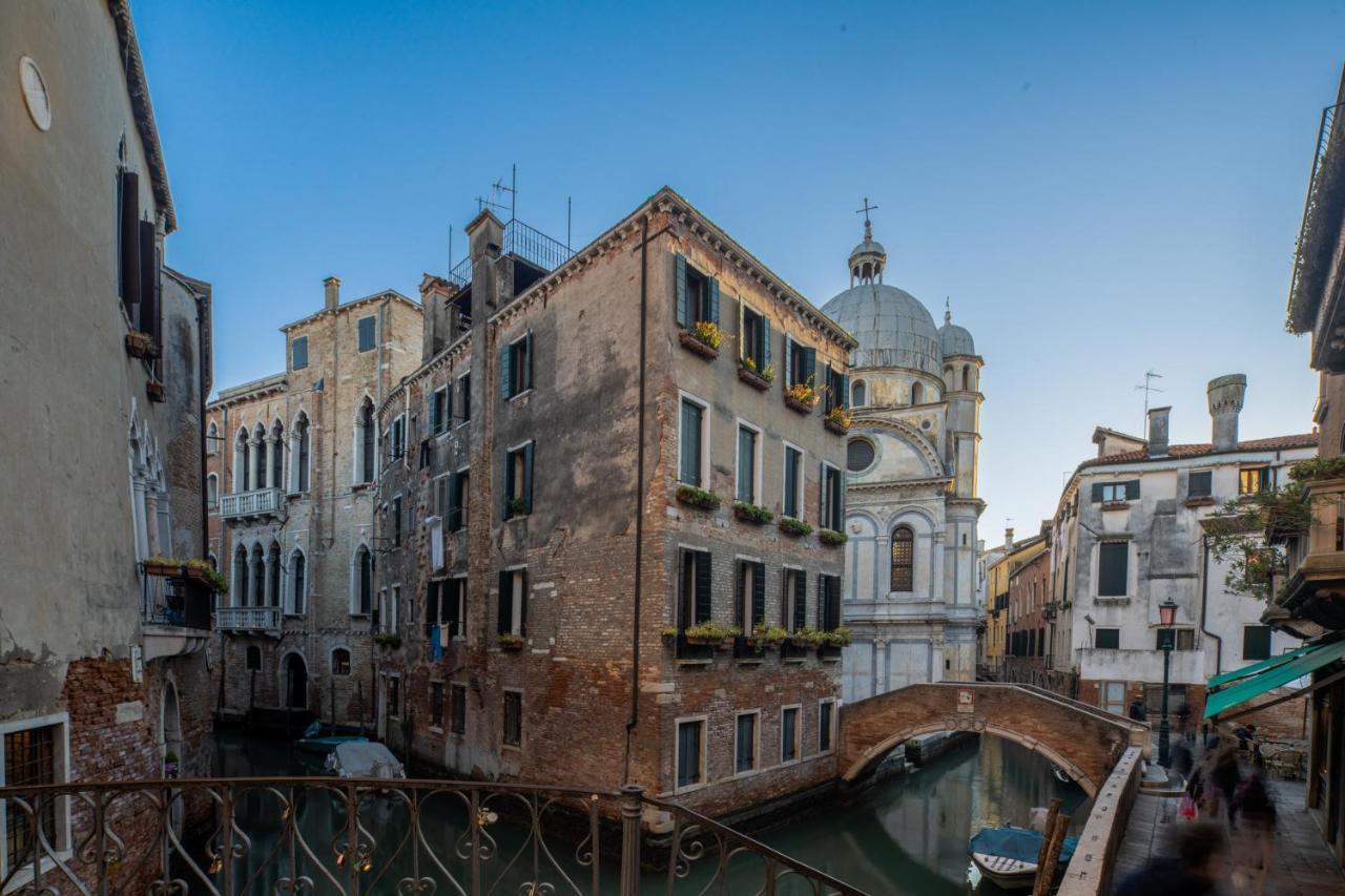 Miracoli Apartment With View On The Canal R&R Venedig Exteriör bild