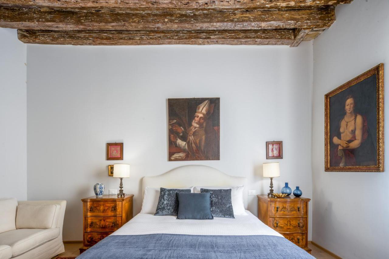 Miracoli Apartment With View On The Canal R&R Venedig Exteriör bild