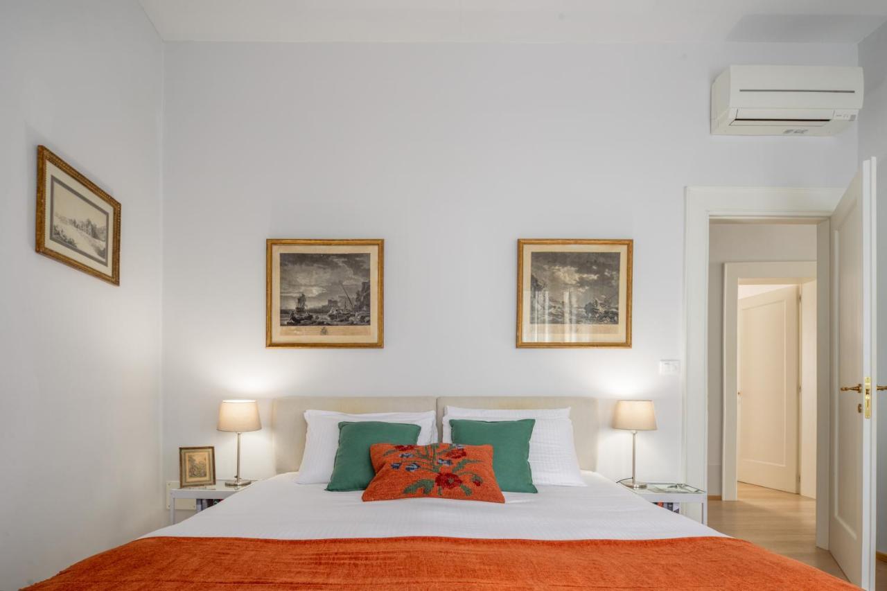 Miracoli Apartment With View On The Canal R&R Venedig Exteriör bild